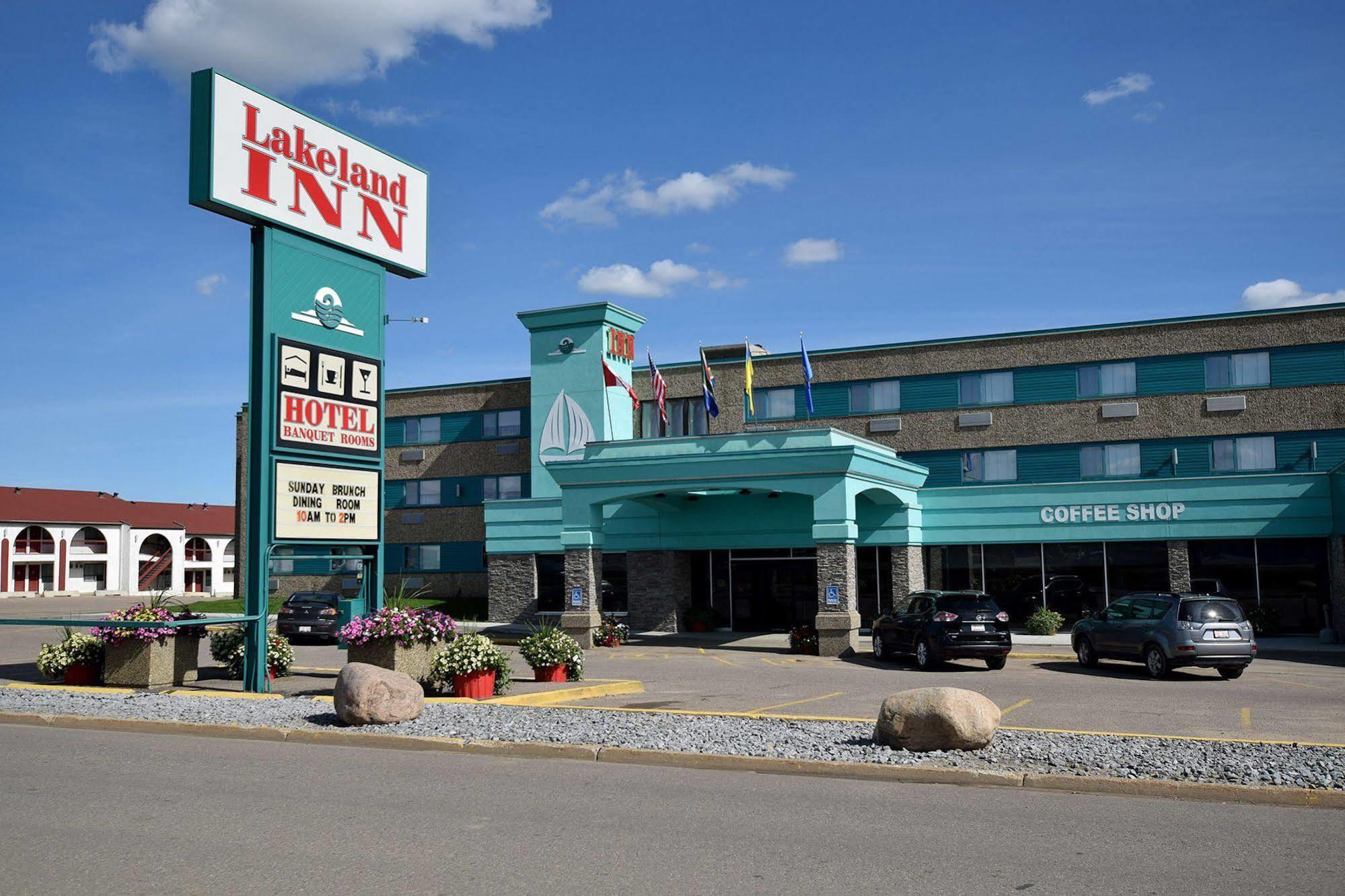 Cold Lake Lakeland Inn Hotel מראה חיצוני תמונה