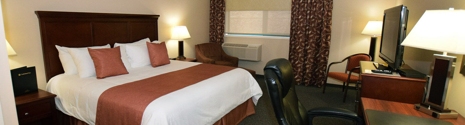 Cold Lake Lakeland Inn Hotel מראה חיצוני תמונה